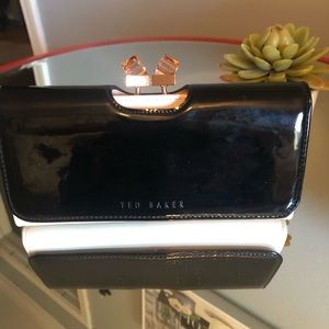 Ted Baker large patent leather black/pink wallet